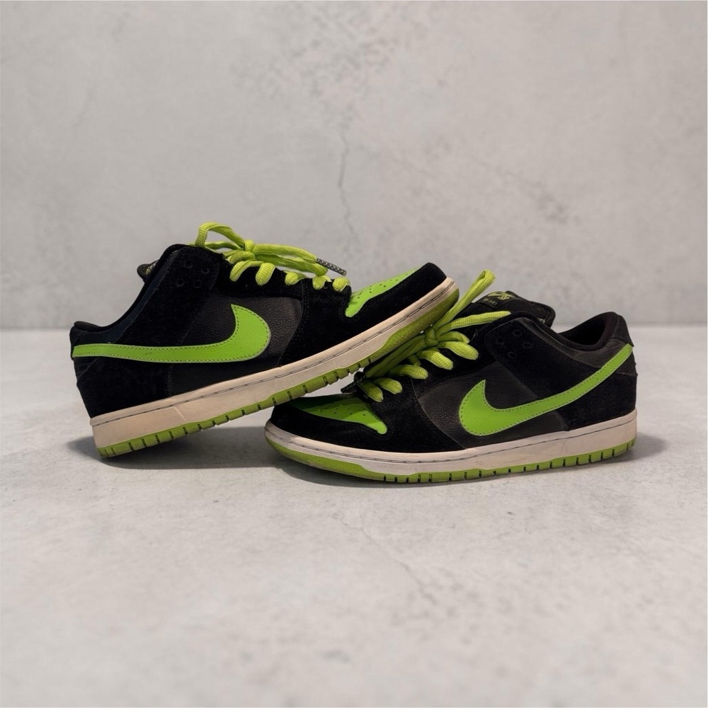 Nike Dunk Low Pro SB J-Pack Men's Size 9.5 Medium (D, M)
